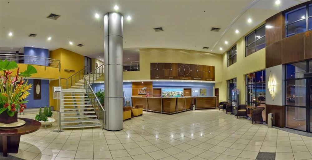 Iate Plaza - Flat 312 Particular Hotel Fortaleza  Bagian luar foto